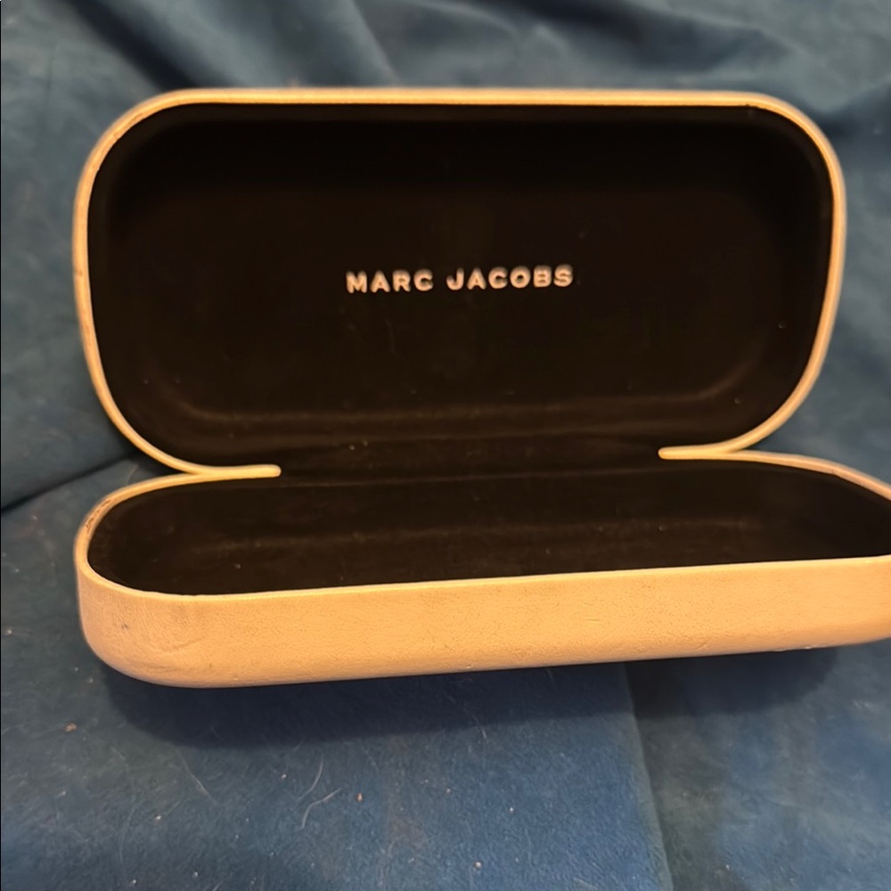Marc Jacobs Cream Glasses Case